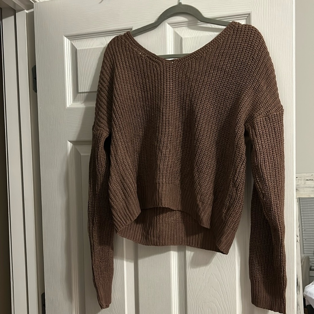 Super cute sweater for sale